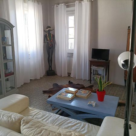 Villa Casa Di Titta Vicino Al Mare Viareggio Exterior foto