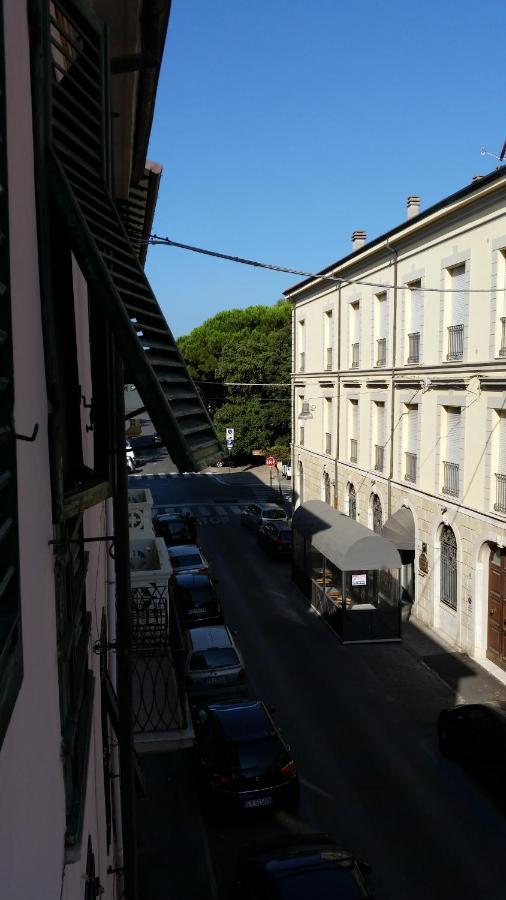 Villa Casa Di Titta Vicino Al Mare Viareggio Exterior foto