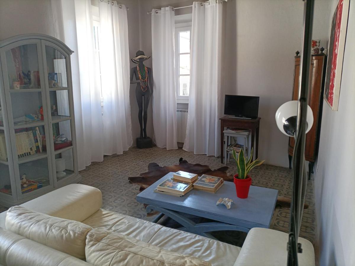 Villa Casa Di Titta Vicino Al Mare Viareggio Exterior foto