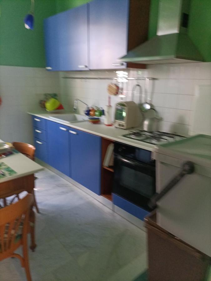 Villa Casa Di Titta Vicino Al Mare Viareggio Exterior foto